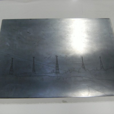 The line-etched plate